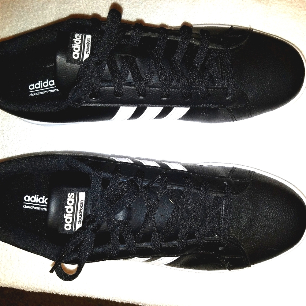 Leather Adidas with memory foam